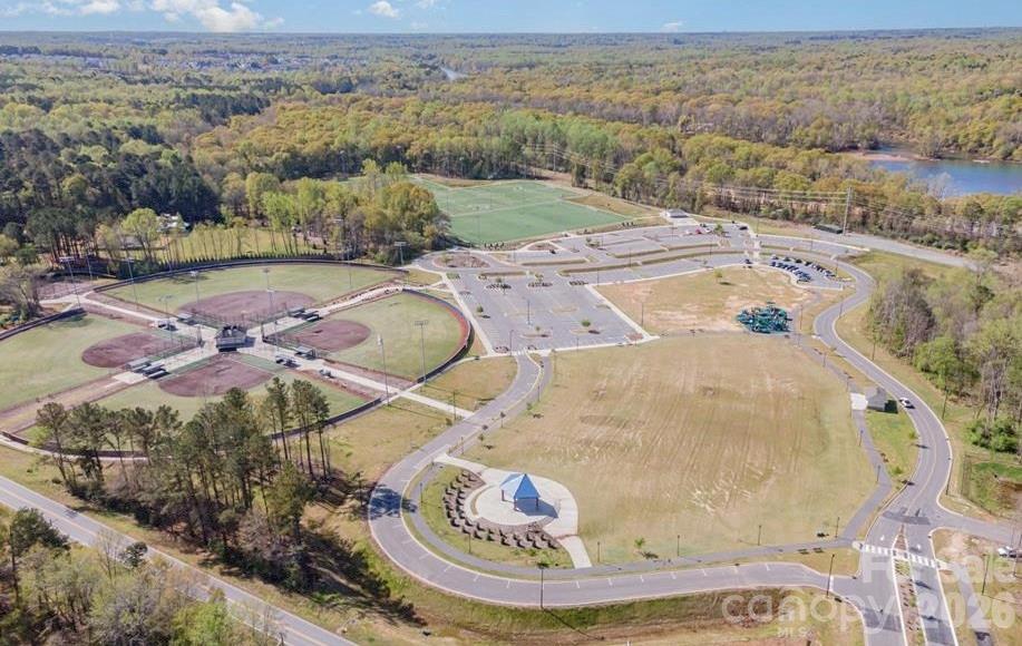 2013 Fuschia Court Tega Cay, SC 29708 - Photo 40 of 47