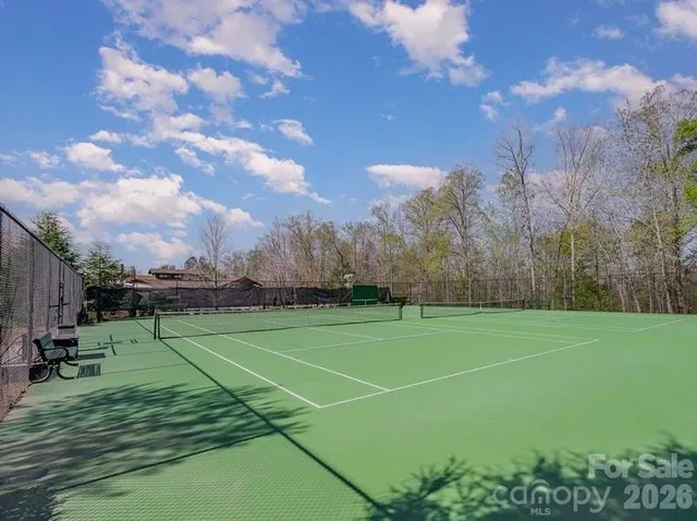 $695,000 | 2013 Fuschia Court, Tega Cay, SC 29708