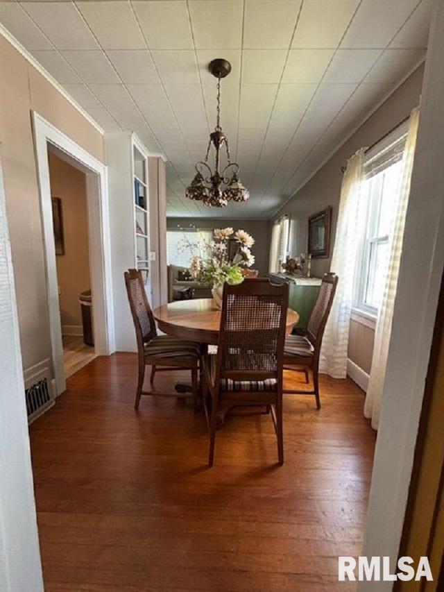 814 3rd Street Rosiclare, IL 62982 - Photo 8 of 20