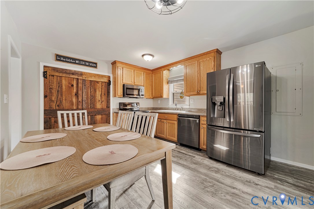 13500 Branders Bridge Road Chester, VA 23831 - Photo 11 of 43