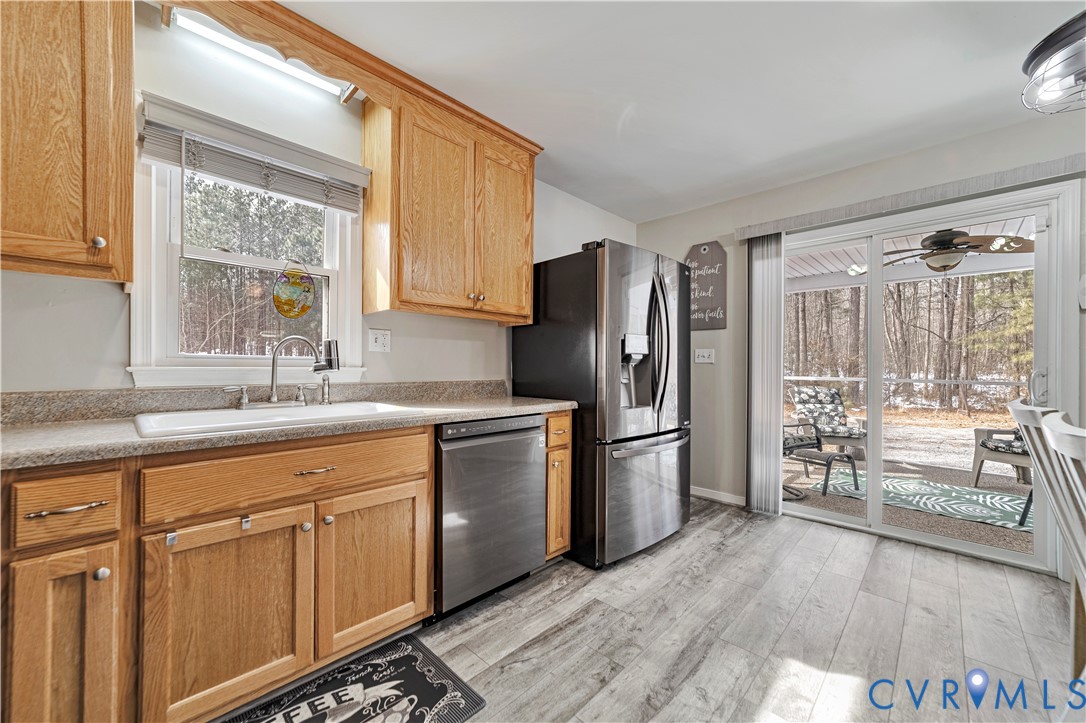 13500 Branders Bridge Road Chester, VA 23831 - Photo 12 of 43