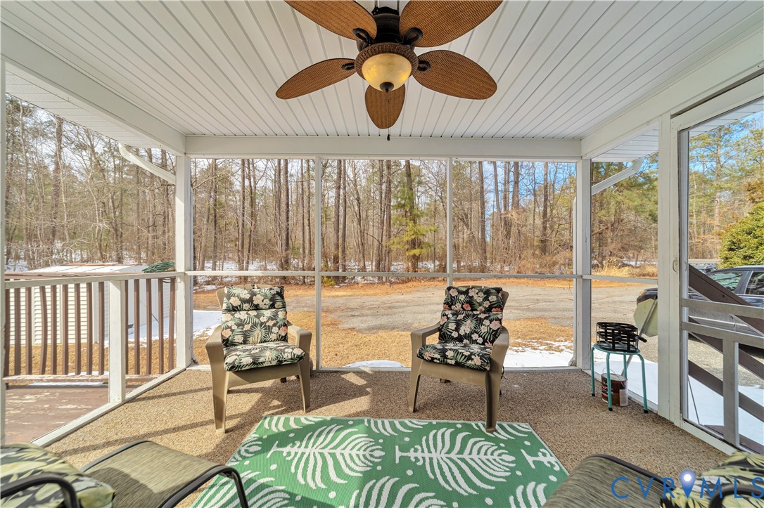 13500 Branders Bridge Road Chester, VA 23831 - Photo 14 of 43