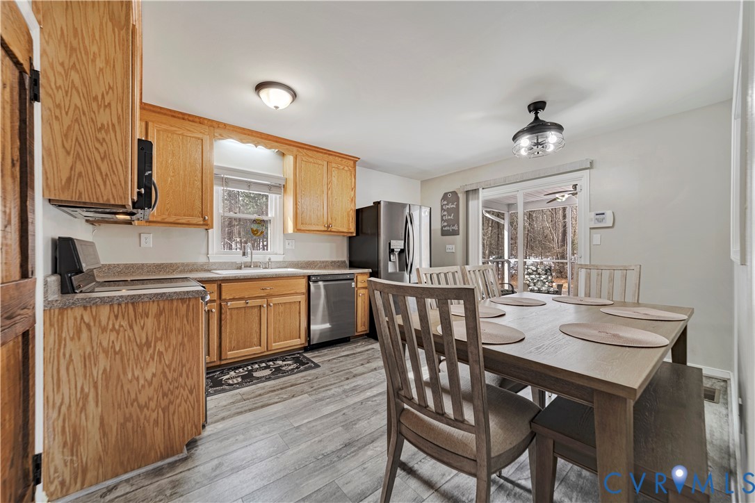 13500 Branders Bridge Road Chester, VA 23831 - Photo 10 of 43