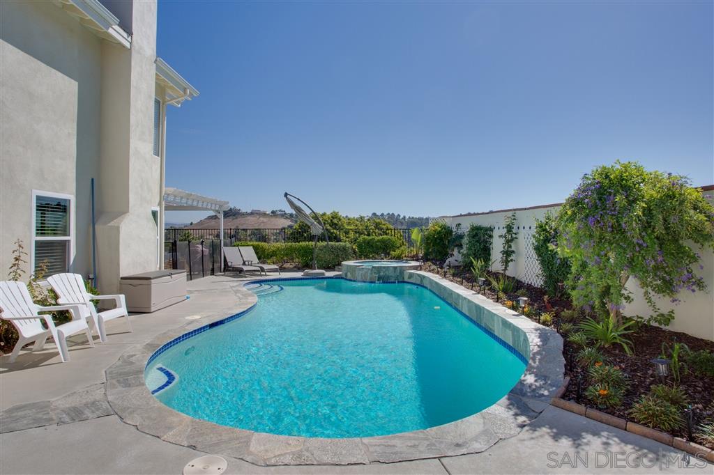 5168 Frazee Road Oceanside, CA 92057 - Photo 3 of 25