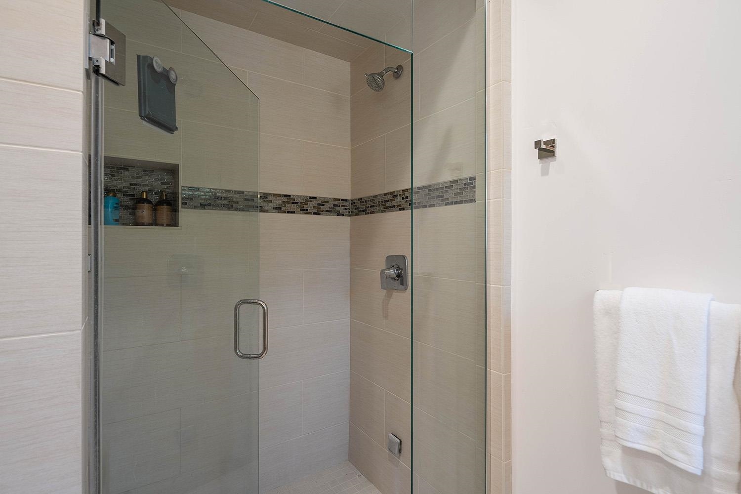 120 Smiley Circle Olympic Valley, CA 96146 - Photo 19 of 21 a bathroom with a shower