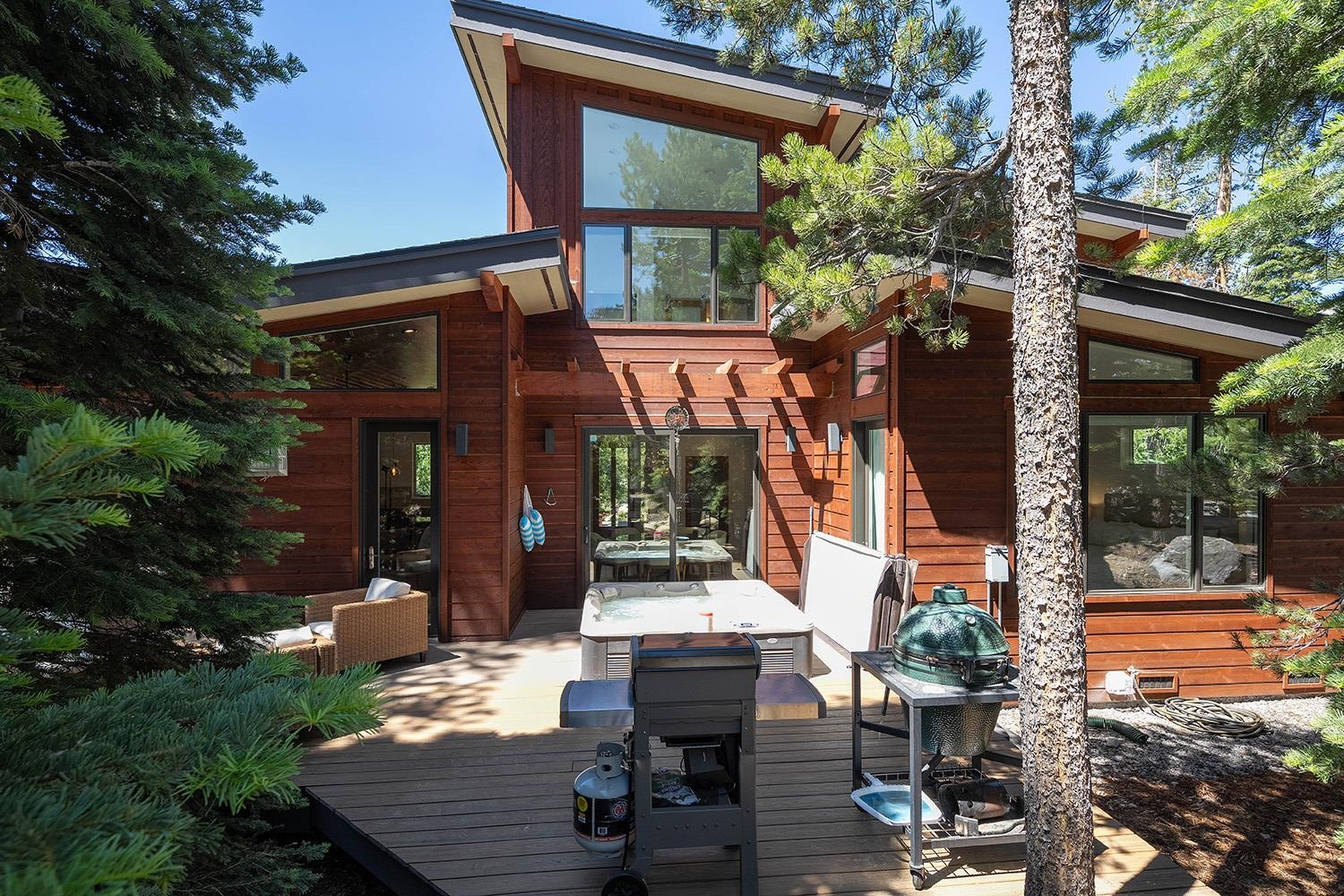 120 Smiley Circle Olympic Valley, CA 96146 - Photo 5 of 21 a view of a house with backyard and sitting area