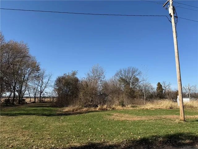 $36,900 | 207 South West Street, Coffey, MO 64636