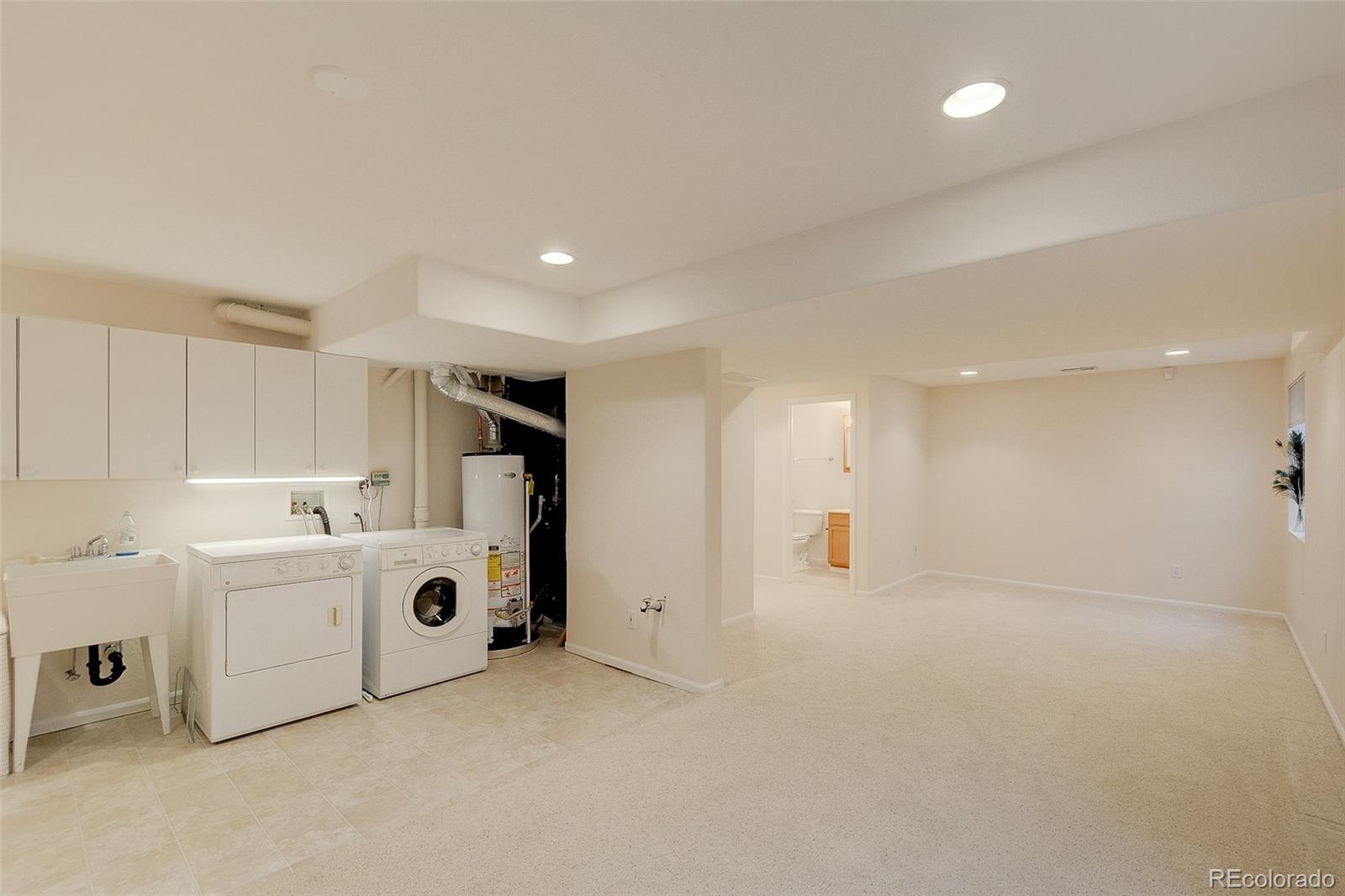 1237 Trail Ridge Road Longmont, CO 80504 - Photo 25 of 34 a view of an empty room
