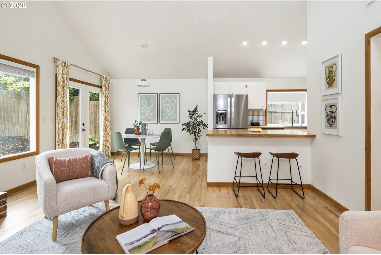 10946 Southwest 65th Avenue Portland, OR 97219 - Photo 16 of 48 Gallery Image 16