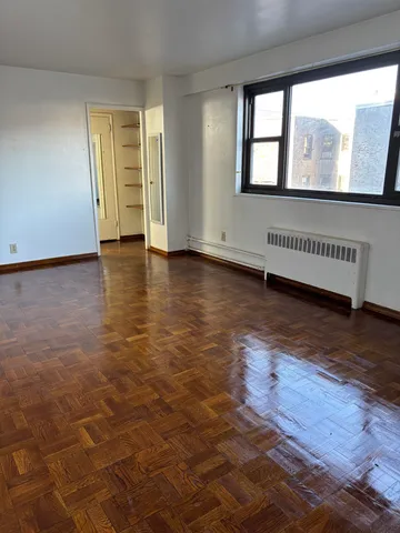 $1,600 | 6515 Boulevard East, Unit 4S, West New York, NJ 07093