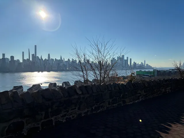 $1,600 | 6515 Boulevard East, Unit 4S, West New York, NJ 07093