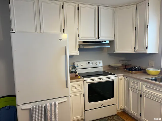 $159,900 | 408 Melrose Street, South Jacksonville, IL 62650