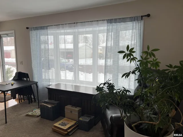 $159,900 | 408 Melrose Street, South Jacksonville, IL 62650