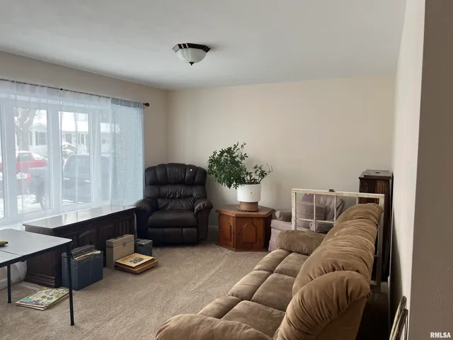 $159,900 | 408 Melrose Street, South Jacksonville, IL 62650