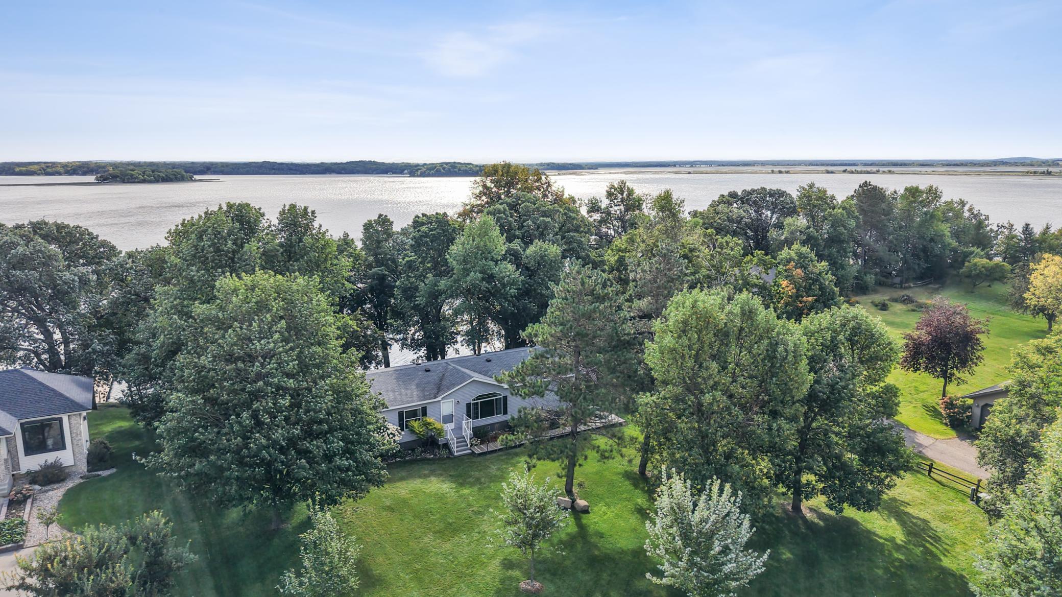 46520 Poss Beach Road Pelican Rapids, MN 56572 - Photo 7 of 41