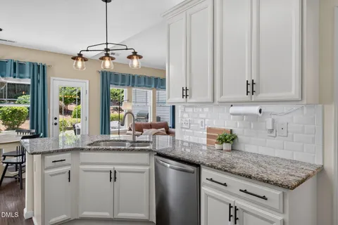 $365,000 | 1724 Heisser Lane, Fuquay-Varina, NC 27526