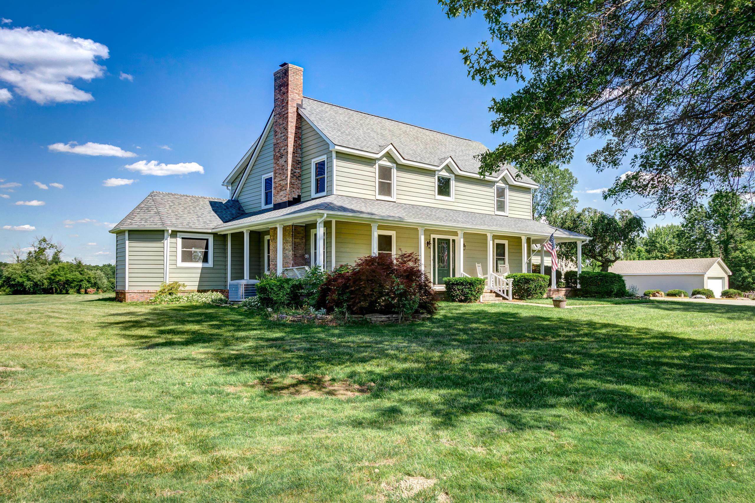 3363 Hazelton-Etna Road Southwest Pataskala, OH 43062 - Photo 3 of 47 Gallery Image 3