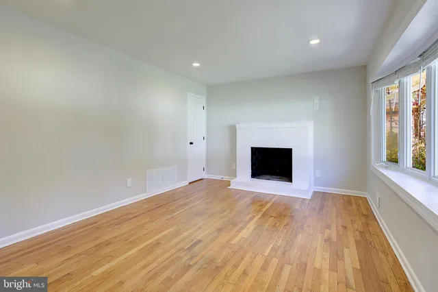 $475,000 | 4 Roosevelt Drive, Annapolis, MD 21401