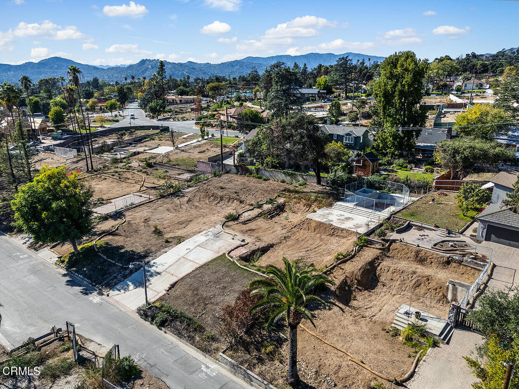 2847 Reposa Lane Altadena, CA 91001 - Photo 7 of 23 a view of a city