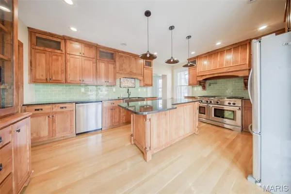 $469,900 | 1601 Highway 72, Rolla, MO 65401