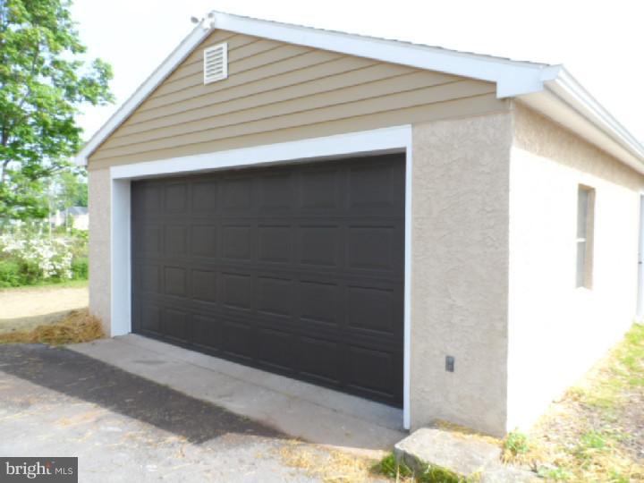 3941 Township Line Road Collegeville, PA 19426 - Photo 20 of 22 Garage