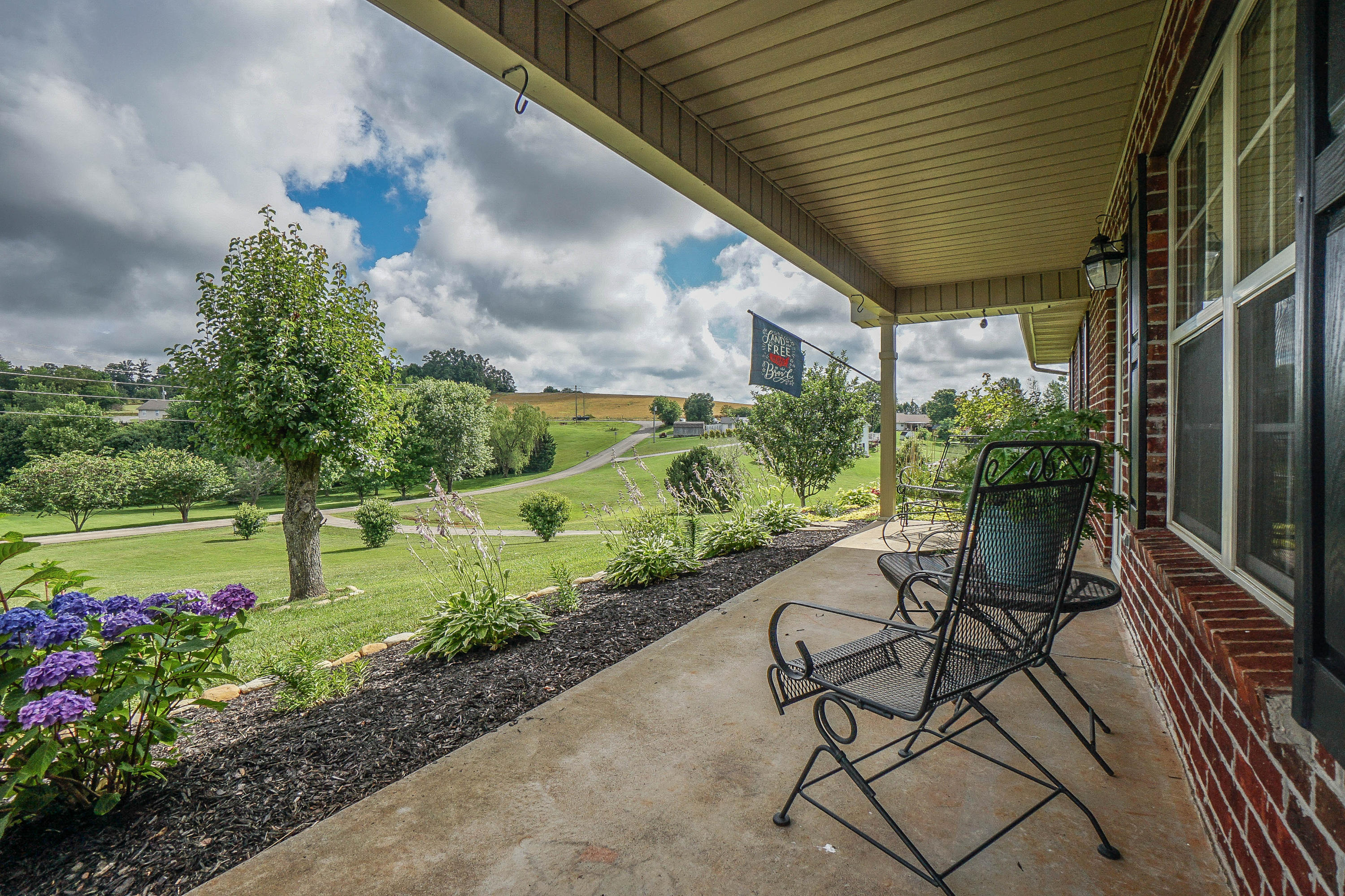 5025 Gregory Road Greenback, TN 37742 - Photo 5 of 40 DSC09775