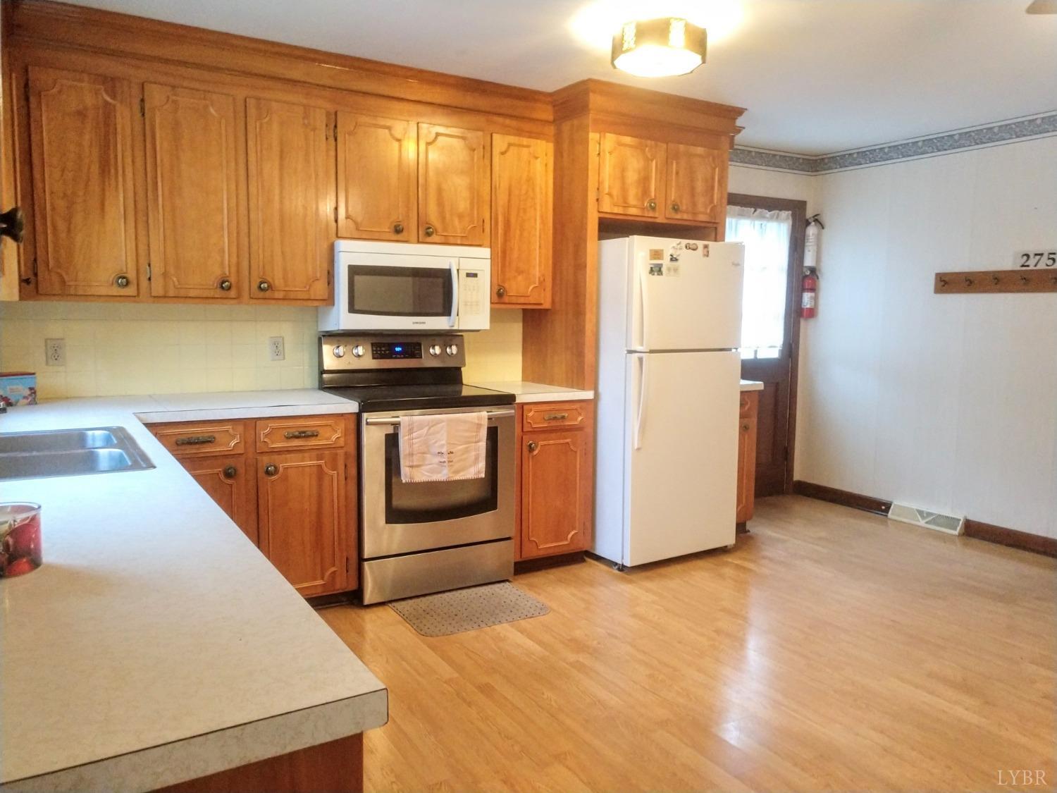 275 Rothwood Road Monroe, VA 24574 - Photo 6 of 37 Gallery Image 6