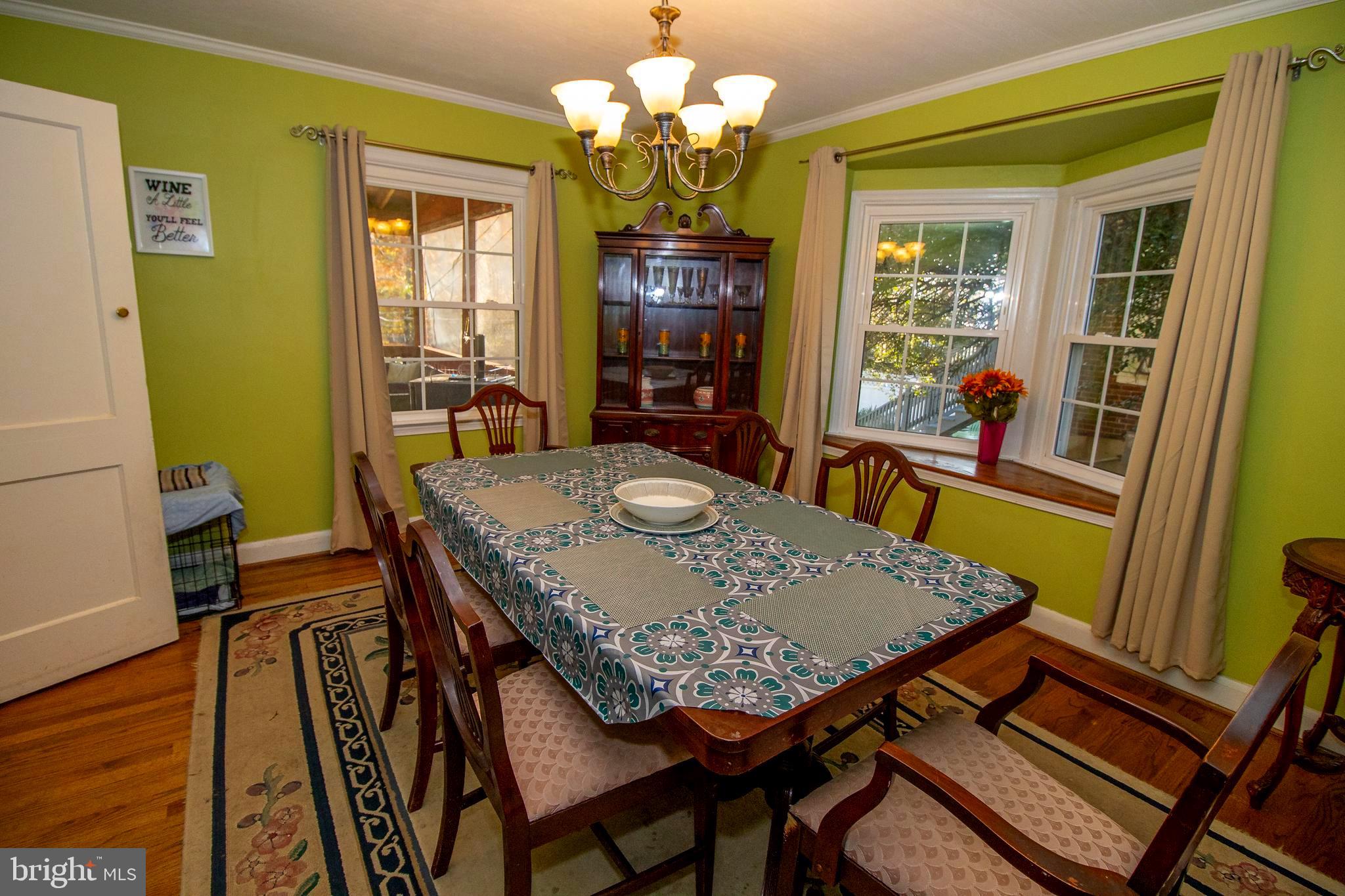 8115 Clyde Bank Road Towson, MD 21286 - Photo 6 of 32 Gallery Image 6
