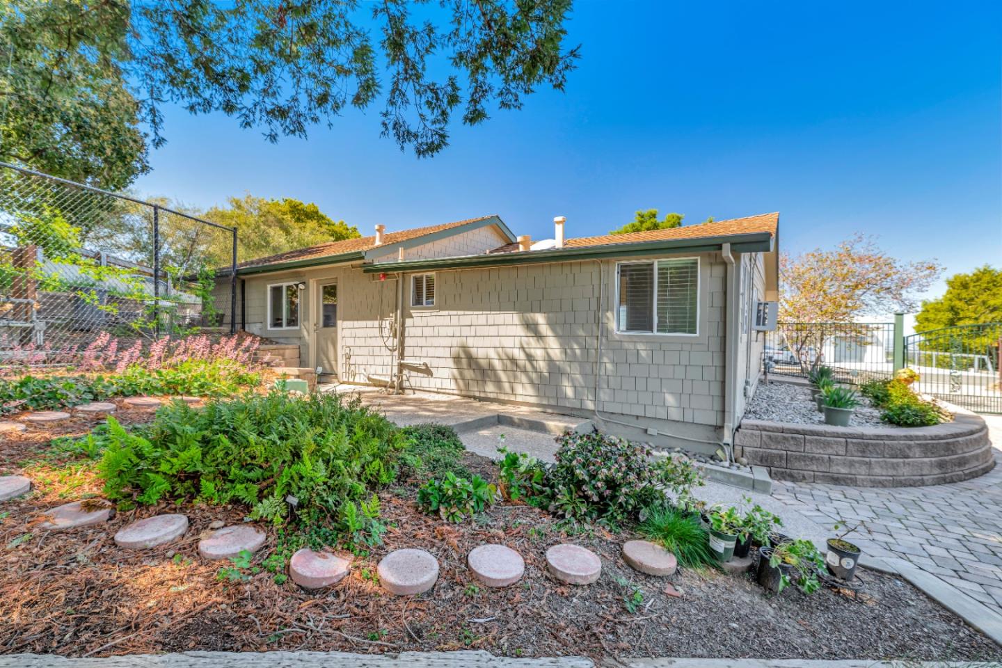 22820 San Juan Road Cupertino, CA 95014 - Photo 64 of 100