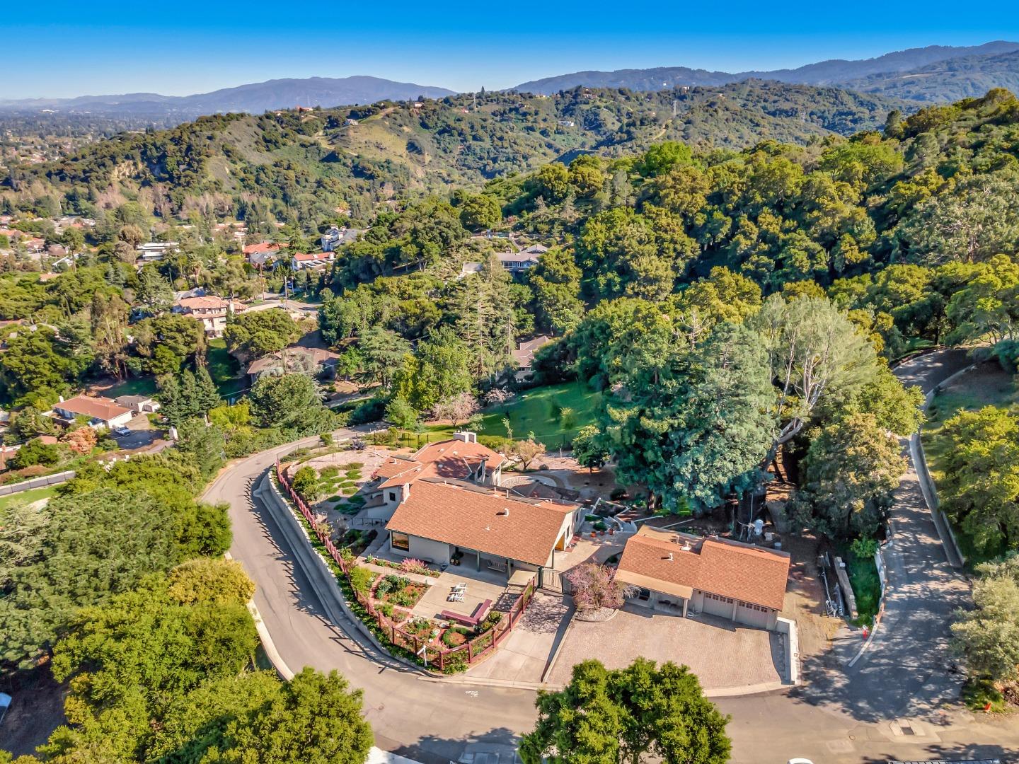 22820 San Juan Road Cupertino, CA 95014 - Photo 86 of 100