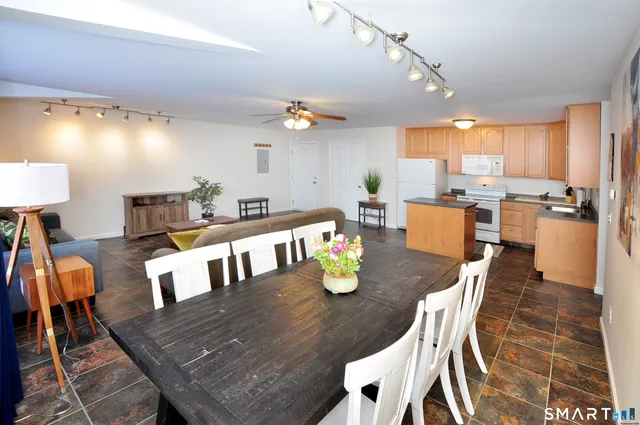 $1,595,000 | 184 Todd Hill Road, Bethlehem, CT 06751