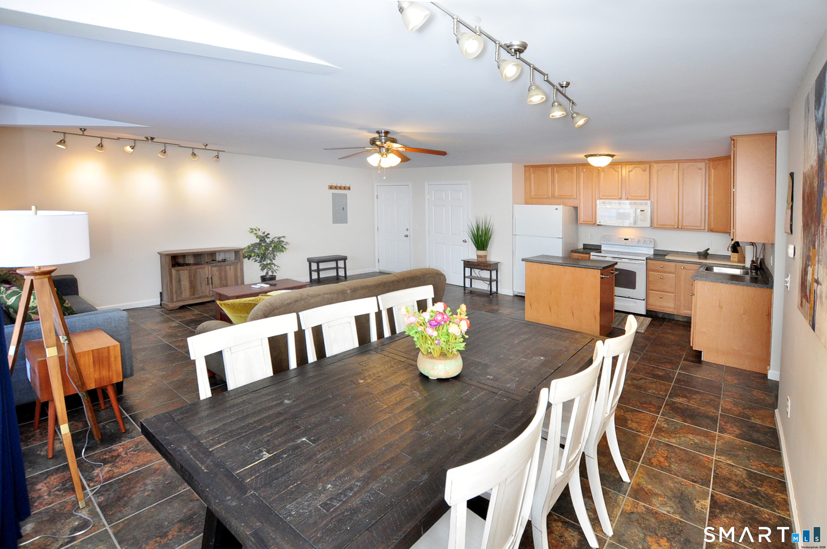 184 Todd Hill Road Bethlehem, CT 06751 - Photo 12 of 20