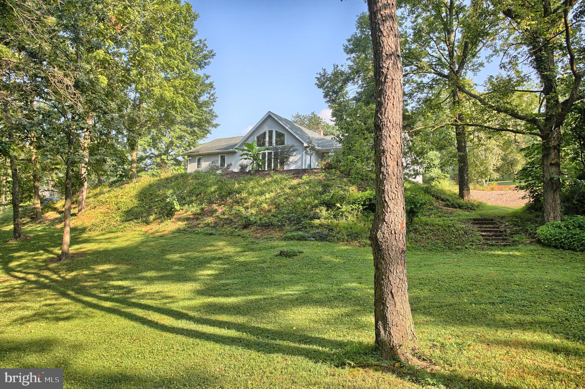 274 Sample Bridge Road Mechanicsburg, PA 17050 - Photo 2 of 59 Gallery Image 2