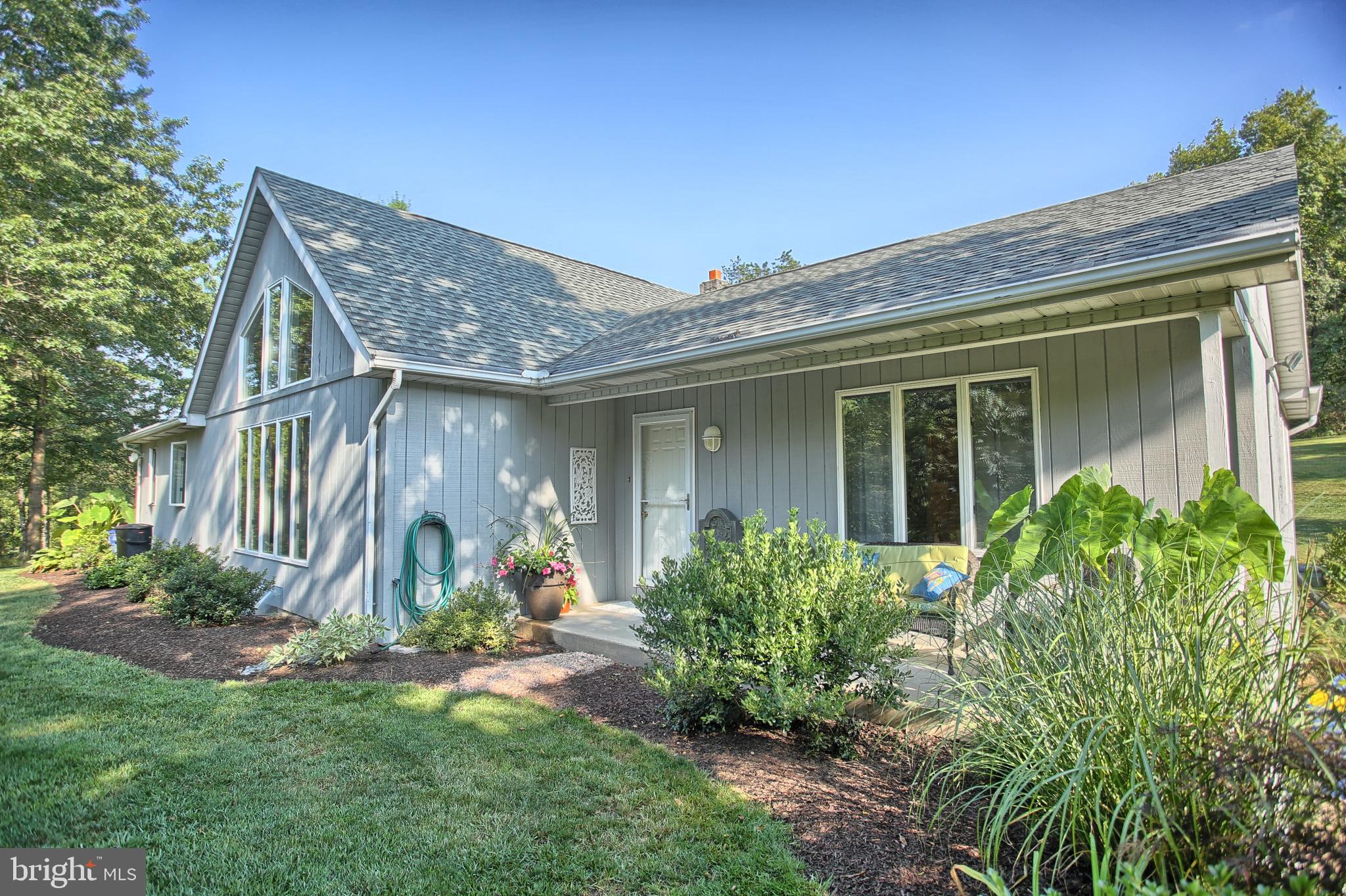 274 Sample Bridge Road Mechanicsburg, PA 17050 - Photo 3 of 59 Gallery Image 3