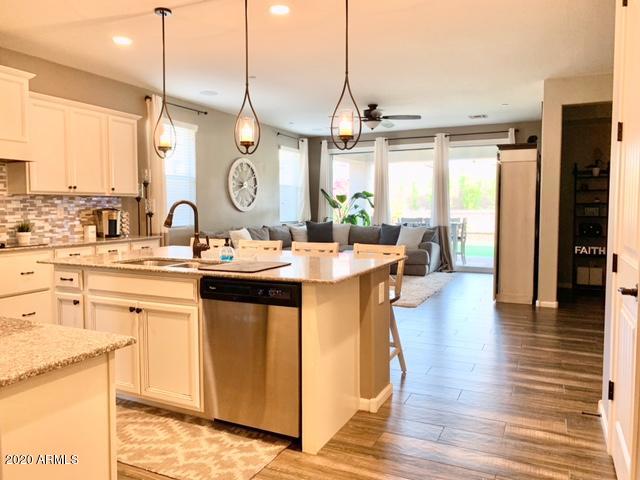 13720 West Linanthus Road Peoria, AZ 85383 - Photo 6 of 32 FullSizeRender_3