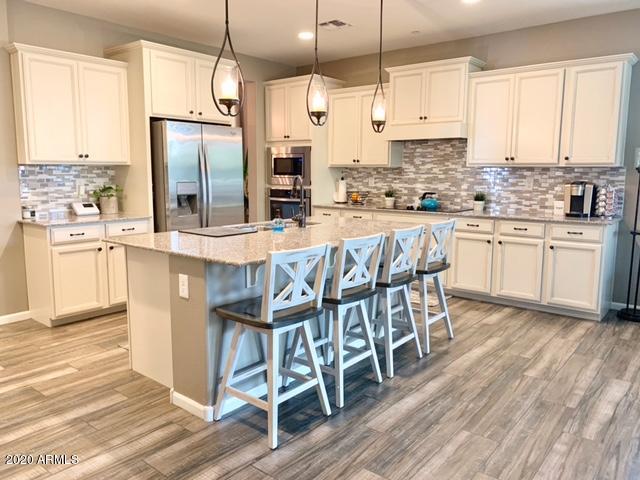 13720 West Linanthus Road Peoria, AZ 85383 - Photo 7 of 32 FullSizeRender_4