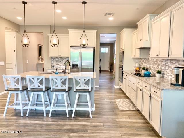 13720 West Linanthus Road Peoria, AZ 85383 - Photo 8 of 32 FullSizeRender_6