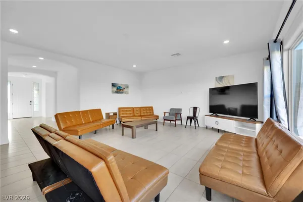 $3,600 | 8737 Del Tonside Street, Las Vegas, NV 89139