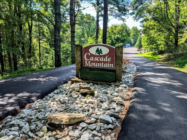 $119,500 | 96 Cascade Trail, Unit 24, Fancy Gap, VA 24328