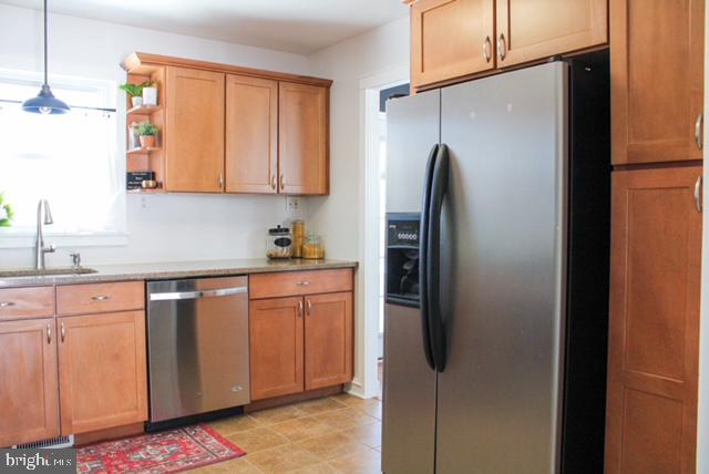 23 Valley View Road Trenton, NJ 08620 - Photo 5 of 42