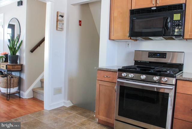 23 Valley View Road Trenton, NJ 08620 - Photo 8 of 42