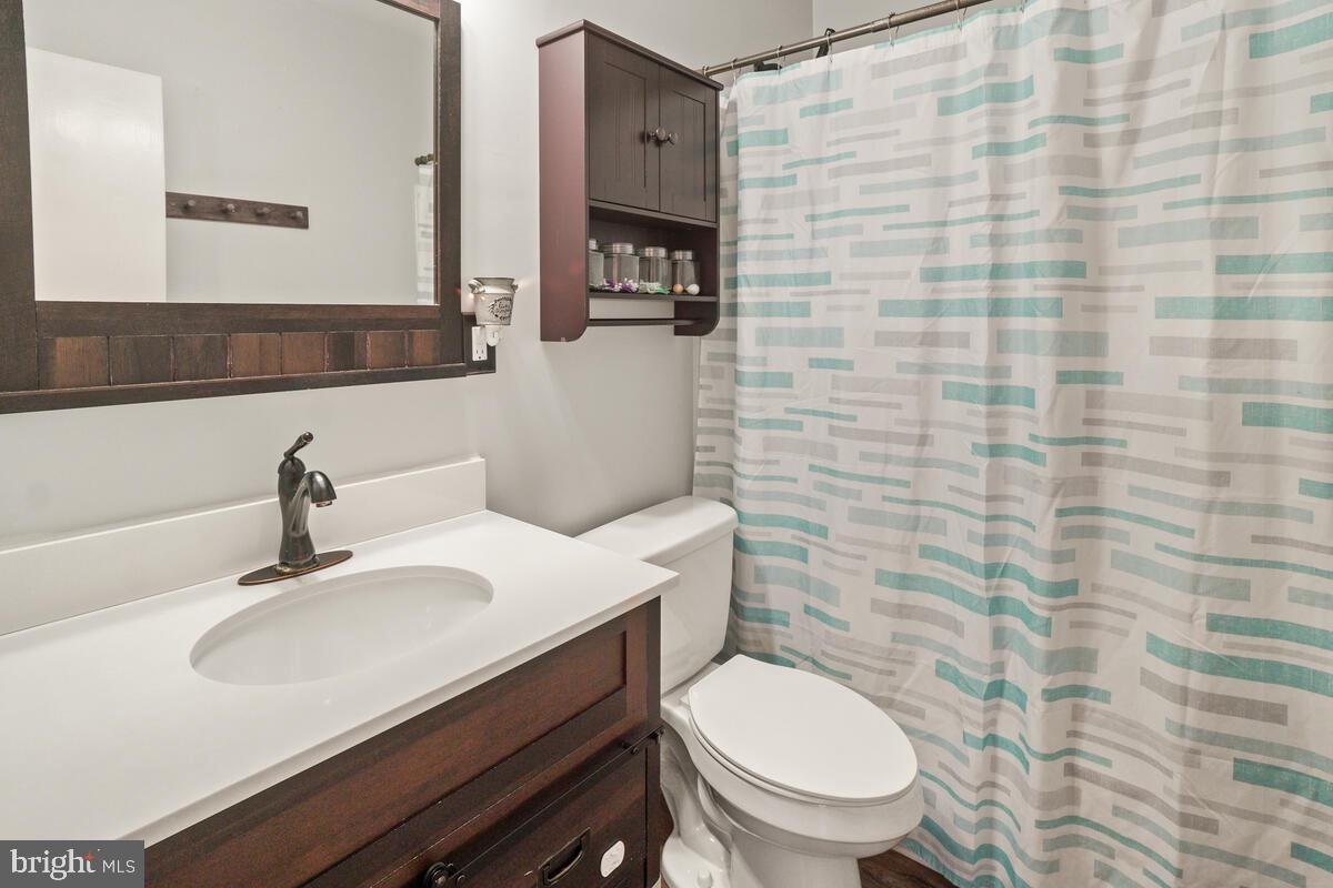 9210 Brown Church Road Mount Airy, MD 21771 - Photo 17 of 34 Gallery Image 17