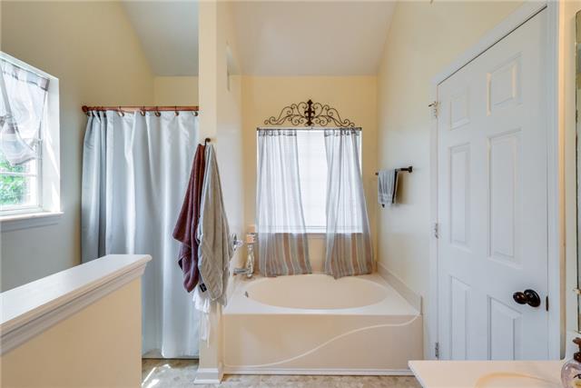 5332 Old Village Road Nashville, TN 37211 - Photo 16 of 20 Gallery Image 16