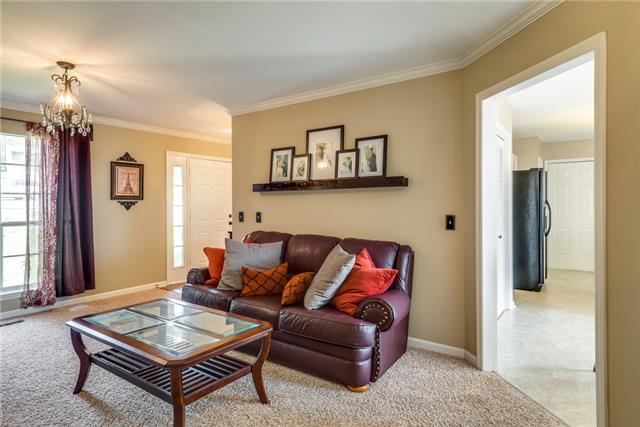 5332 Old Village Road Nashville, TN 37211 - Photo 4 of 20 Gallery Image 4