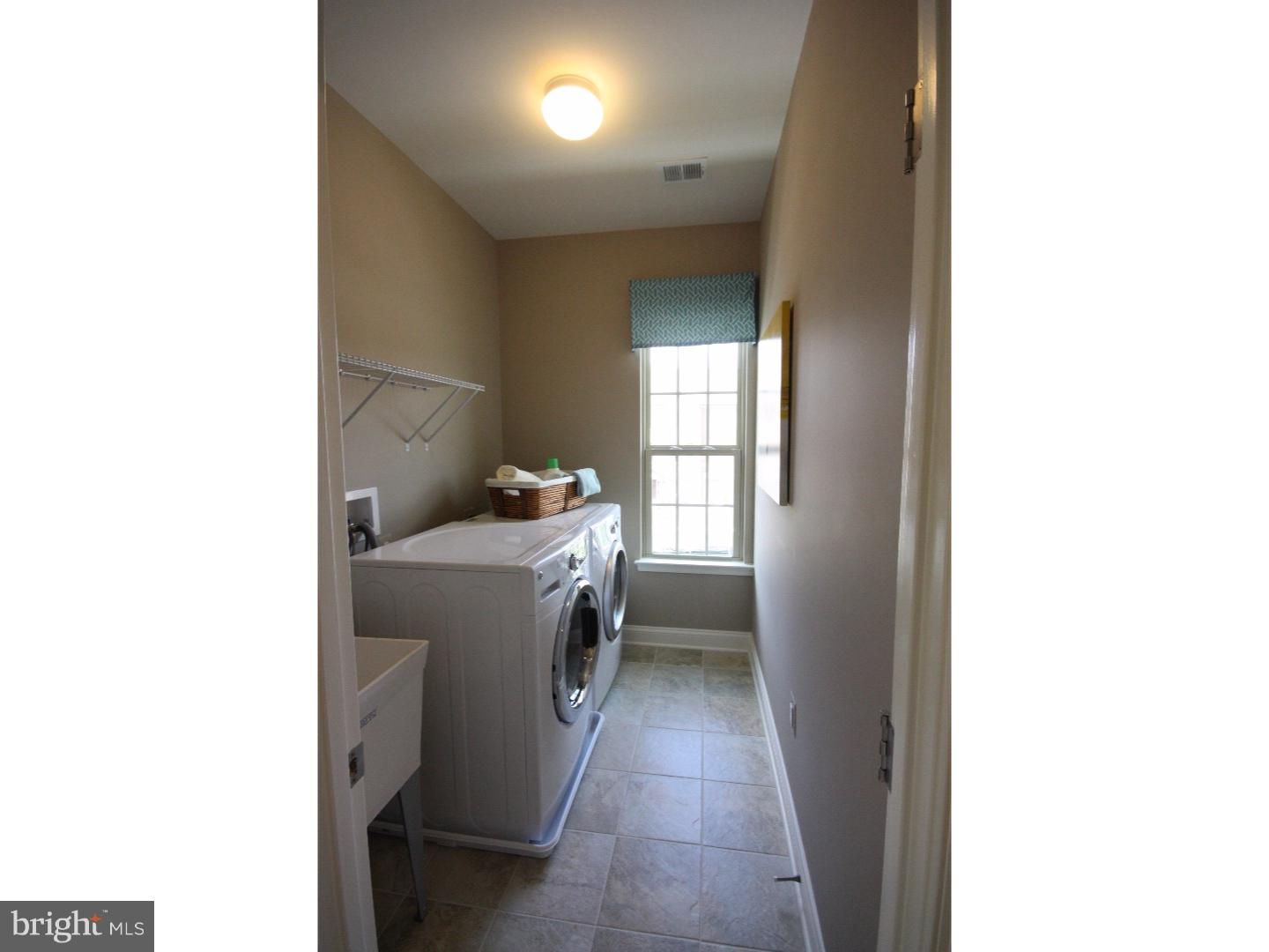 106 Old Cedarbrook Road Wyncote, PA 19095 - Photo 8 of 19 Gallery Image 8