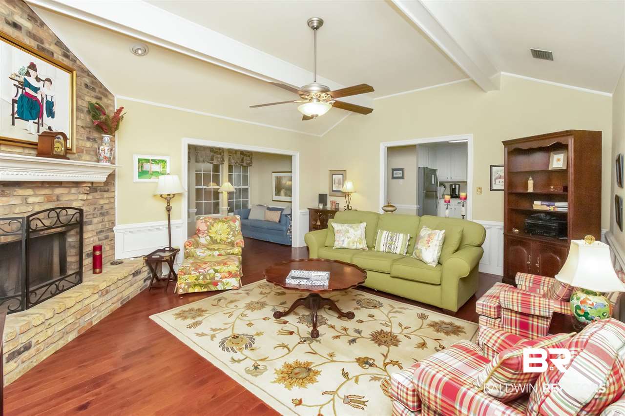 907 Wesley Avenue Mobile, AL 36609 - Photo 15 of 36