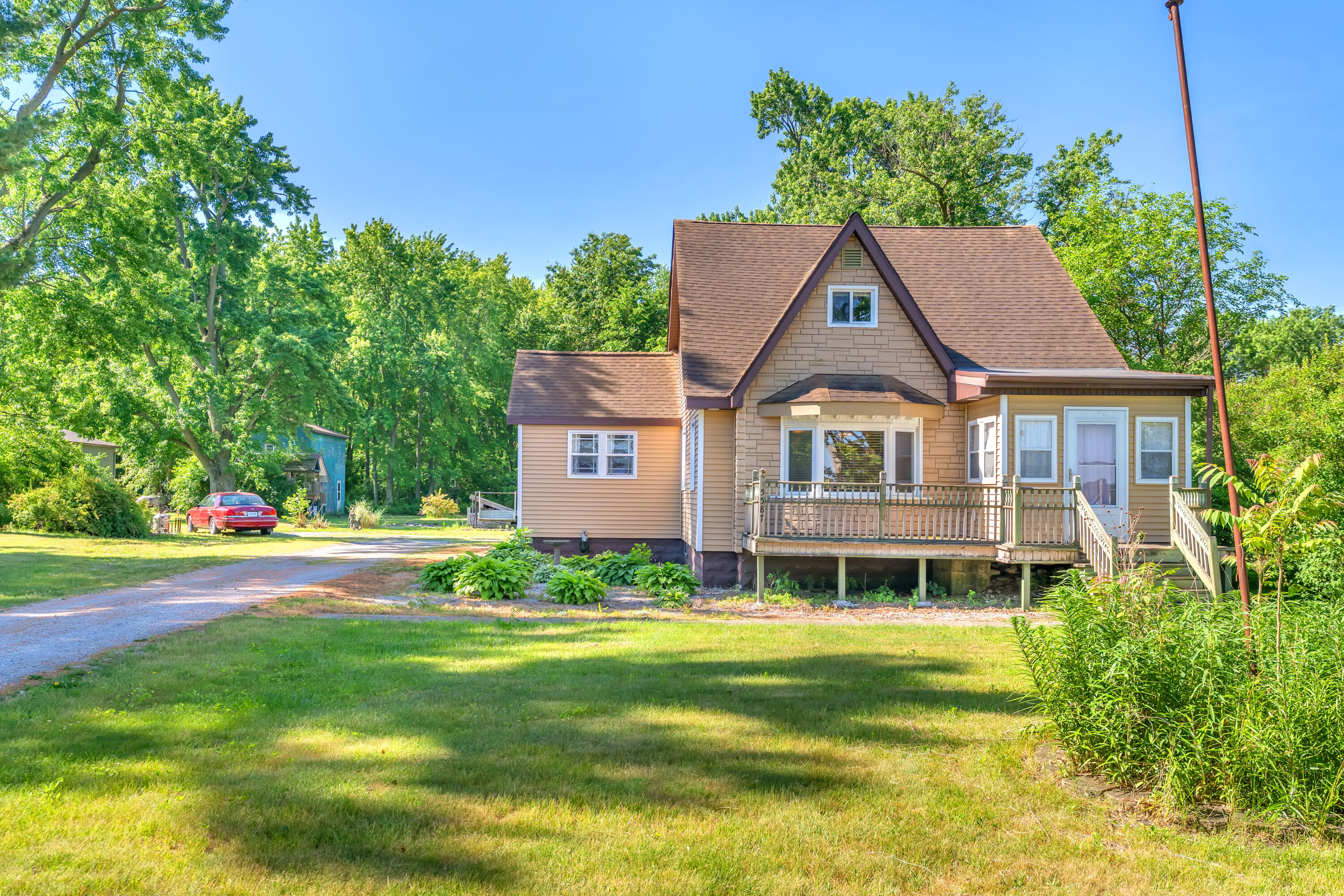 5587 Highway 10 Demotte, IN 46310 - Photo 31 of 31 3000x2000