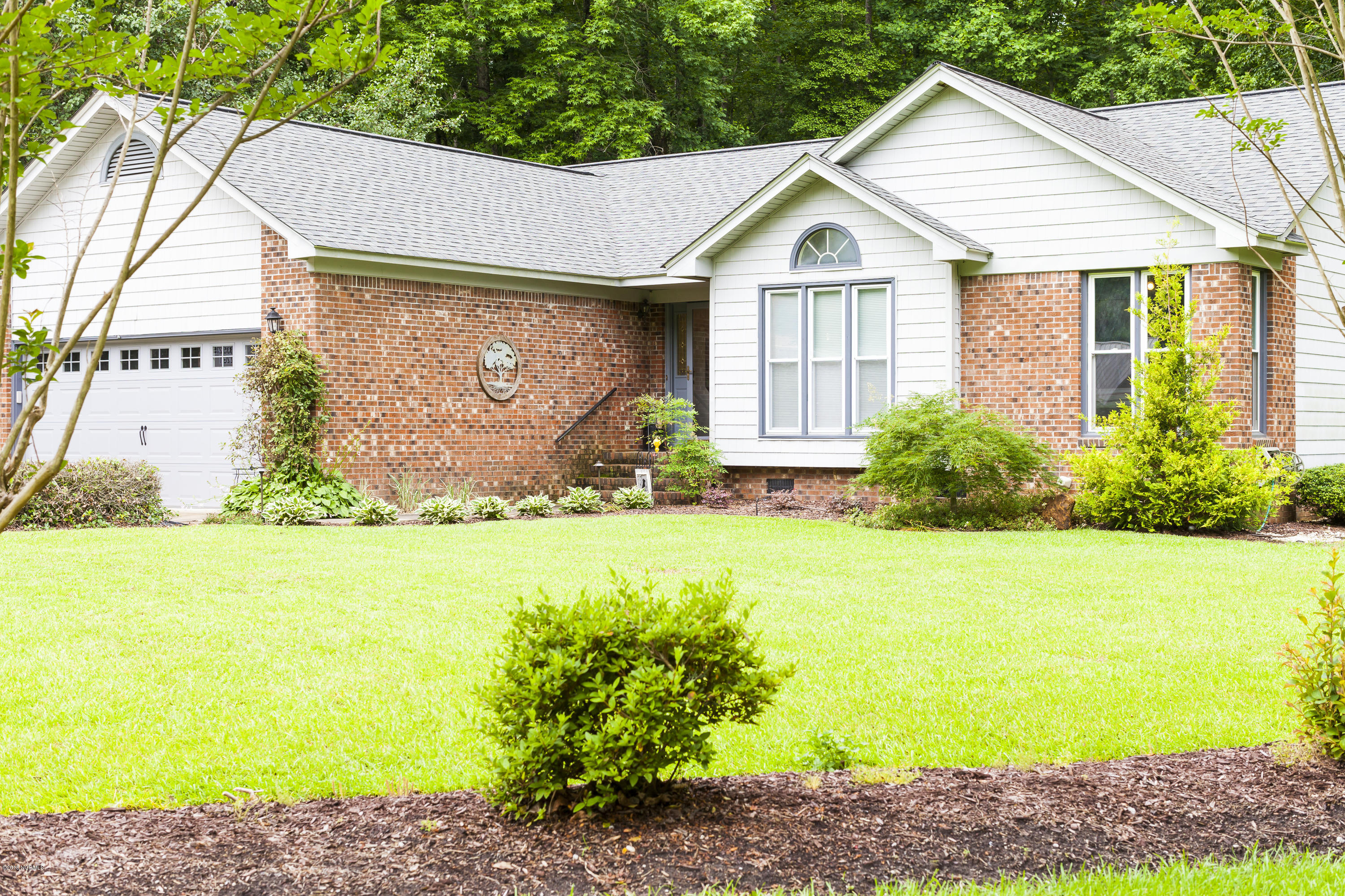 111 Spring Ridge Court New Bern, NC 28562 - Photo 33 of 33 _MG_9134-57