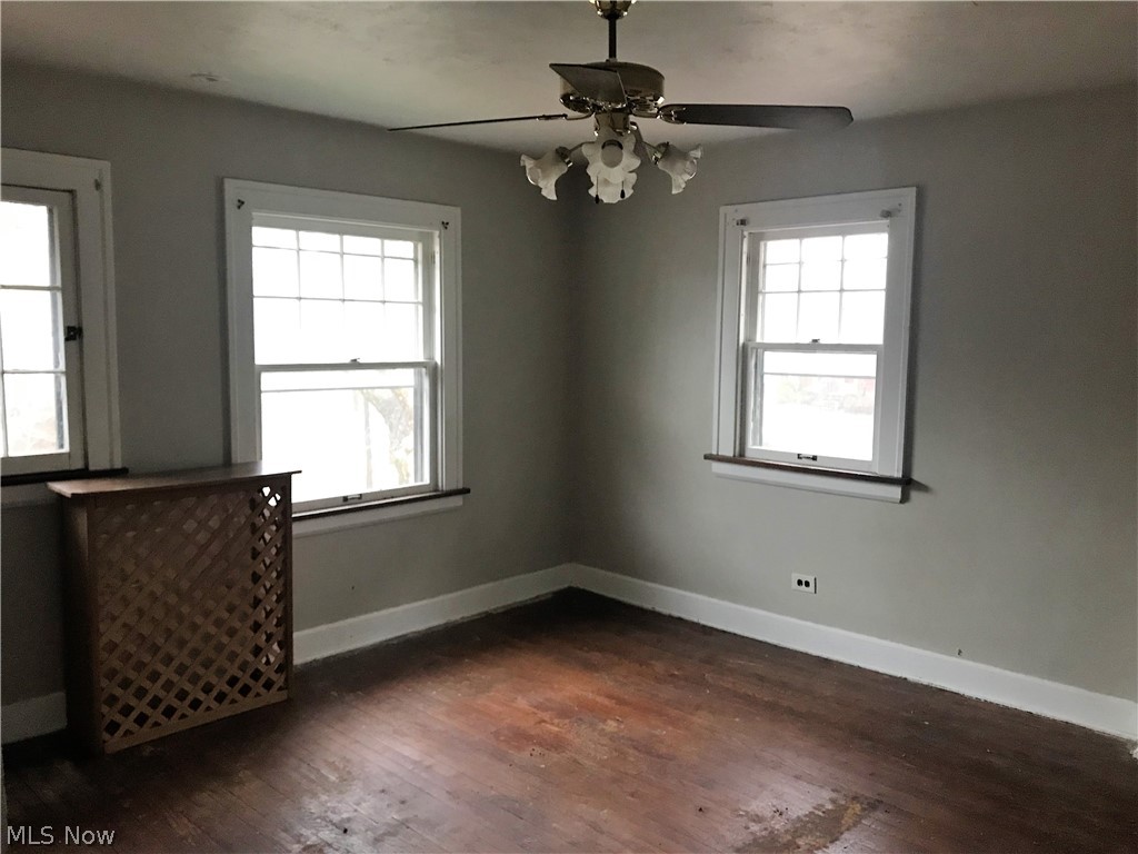1525 Parkhill Road Cleveland Heights, OH 44121 - Photo 10 of 13
