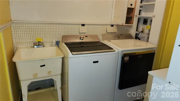 $349,900 | 115 Old Camptown Drive, Hayesville, NC 28904